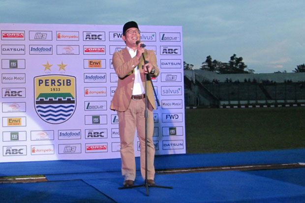 Ridwan Kamil Minta Bobotoh...