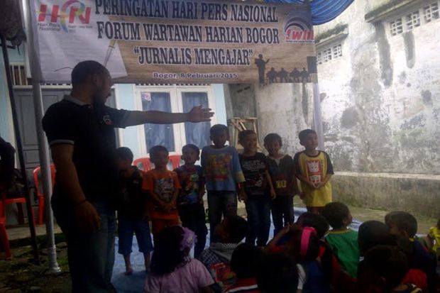 Wartawan Bogor Berbagi...