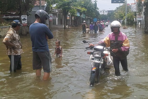 Banjir Surut, 15 Desa...