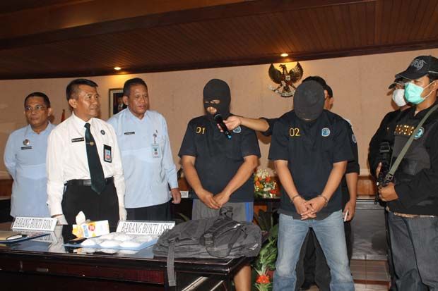 Dua Napi Nusakambangan...