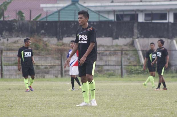 Elang Jawa Butuh Striker