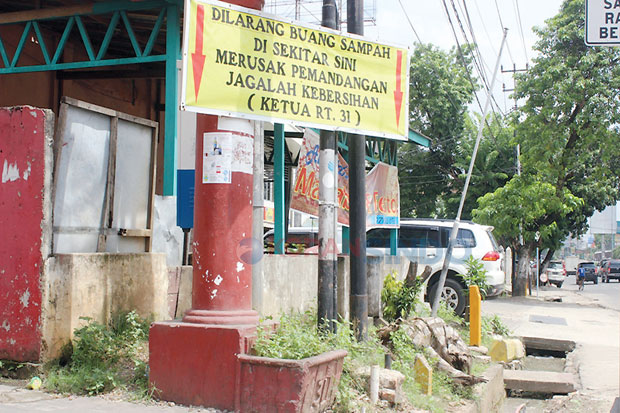 Sudah Dilarang Masih...