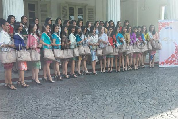Finalis Miss Indonesia...