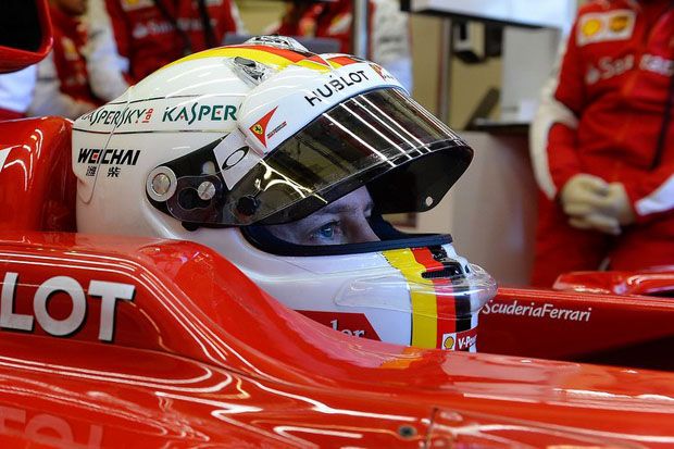 Desain Helm Baru Vettel...