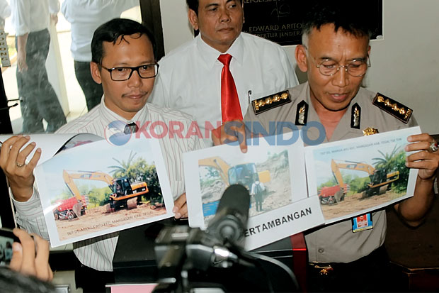 Tiga Pemilik Tambang...