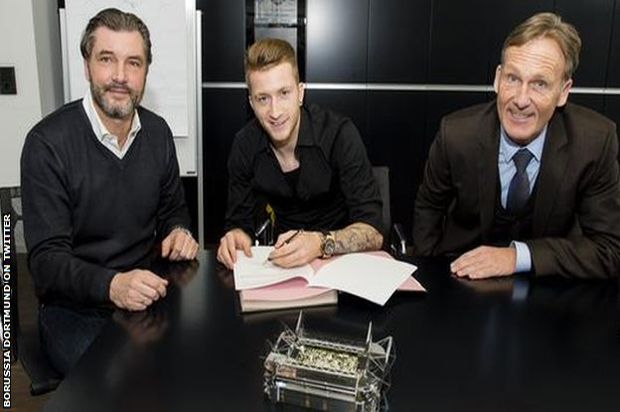 Reus Tambah Masa Bakti...
