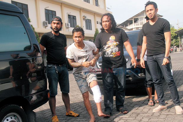 Rusuk Ririn Patah Menusuk...