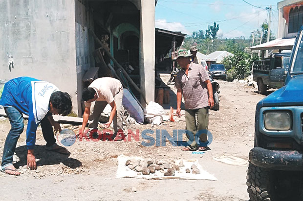 Pengungsi Sinabung Batal...