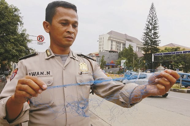 Tim Jaguar Temukan Tali...