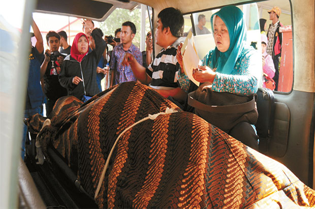 Guru Besar USU Tewas...