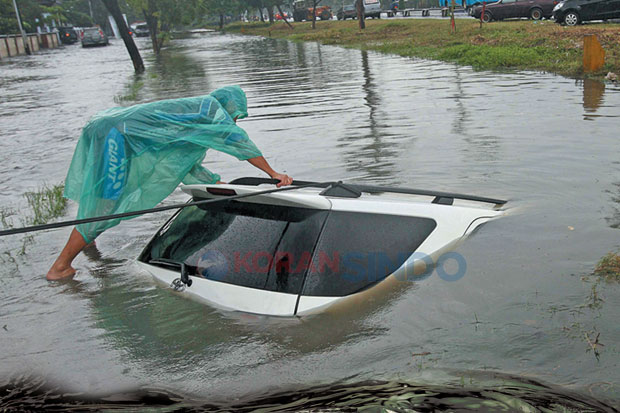 Pompa Penyedot Air Tak...