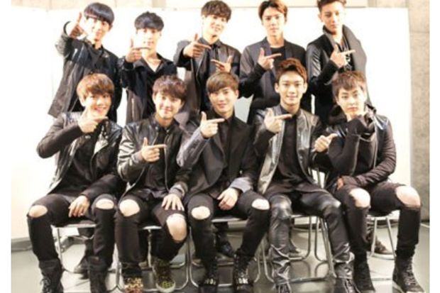 EXO Comeback pada Bulan...