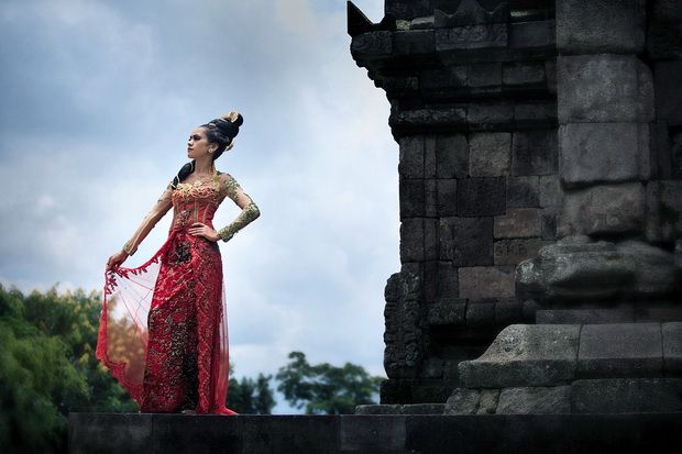 Candi Prambanan dan...