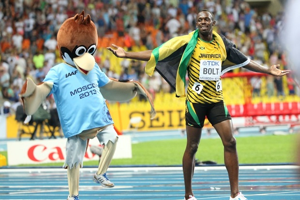 Usain Bolt Resmi Pensiun...