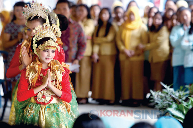 Ciptakan Lulusan Bermental...