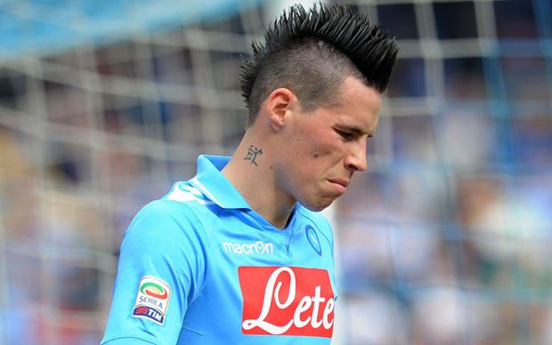 Napoli Dipermalukan...
