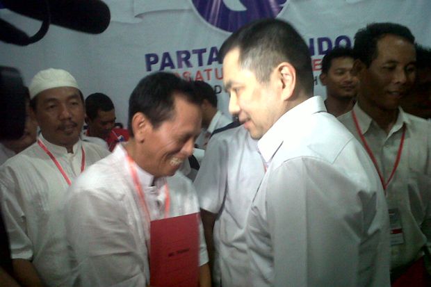 Perindo Jatim Serahkan...