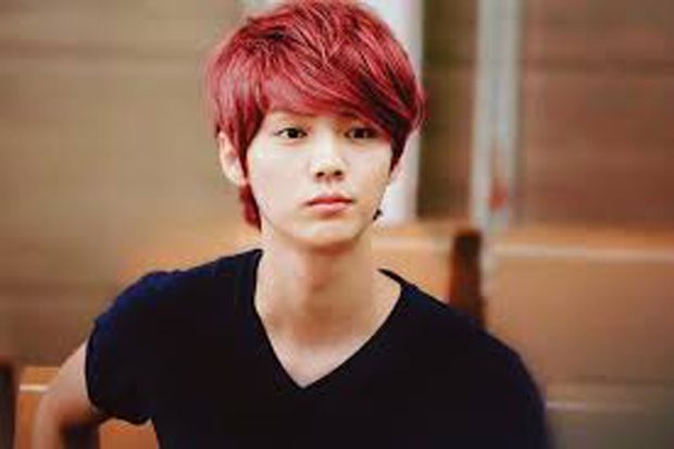 Digugat SM, Luhan Ex...