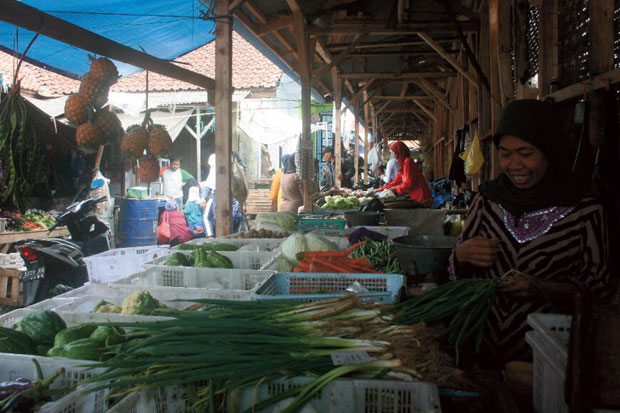 12 Pasar Tradisional...