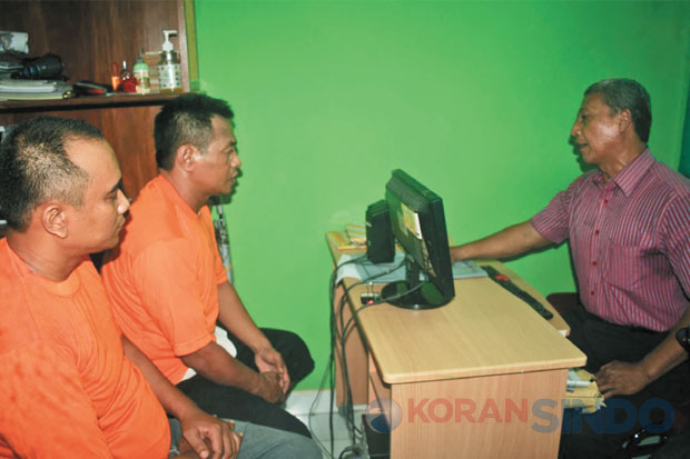 Modus Mencari Pesugihan,...