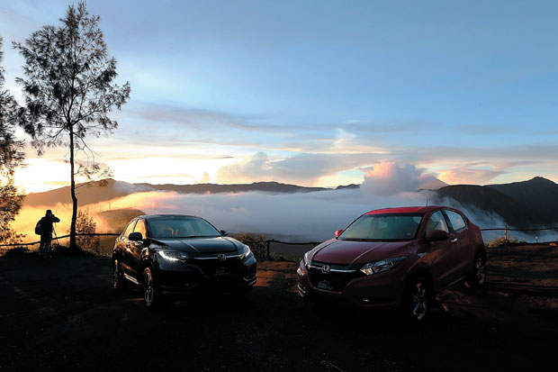 HR-V Pimpin Penjualan...