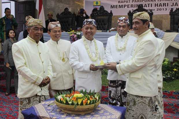 Ano Sutrisno Dikenal...