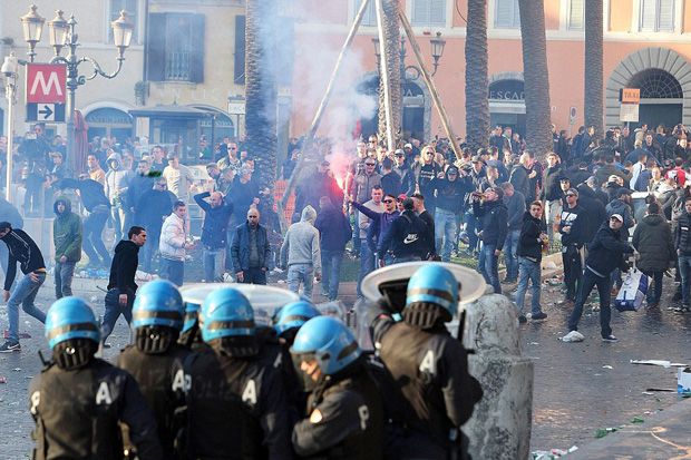 Fans Feyenoord Terlibat...