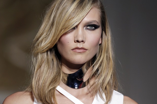 Karlie Kloss Hengkang...
