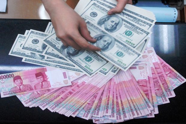 Rupiah Diperkirakan...
