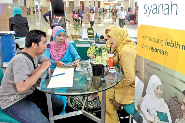 Perbankan Syariah Bisa...