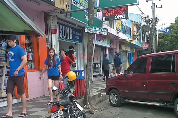 Duel dengan Tukang Ojek,...