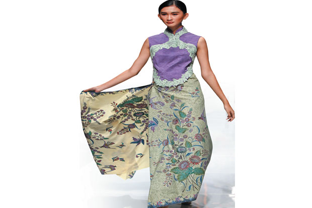 Batik Membumi ala Yanny