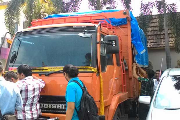 Polda Riau Amankan Belasan...