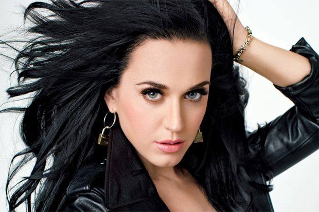 Katy Perry Masuk Industri...