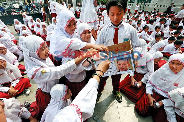 Kumpulkan Koin, Kecam...