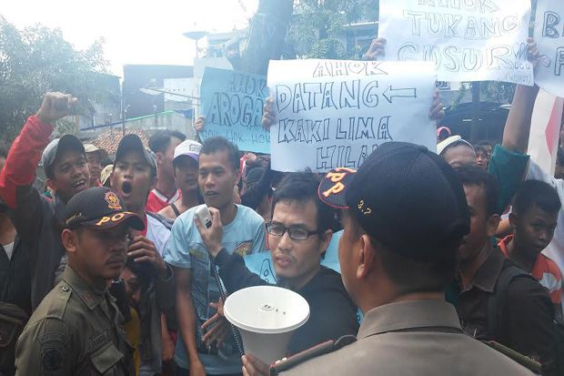 Ahok: Saya Akan Lawan...