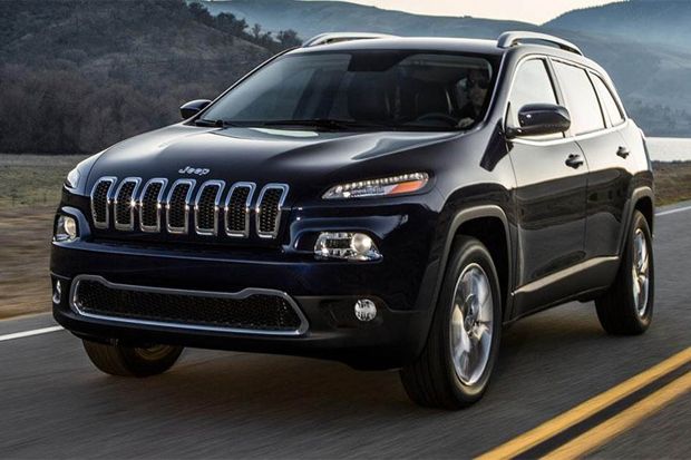 Dua Jeep Cherokee Baru...