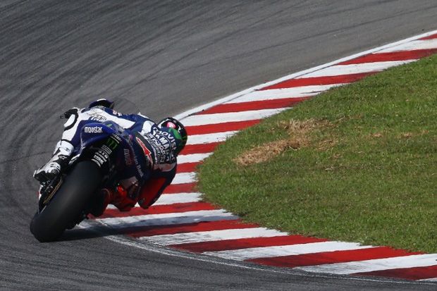 Lorenzo Bermasalah dengan...