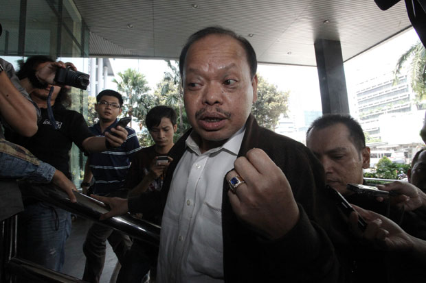 Giliran Sutan Gugat...