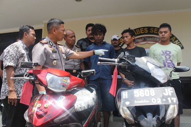 Tiga Pembunuh Pelajar...