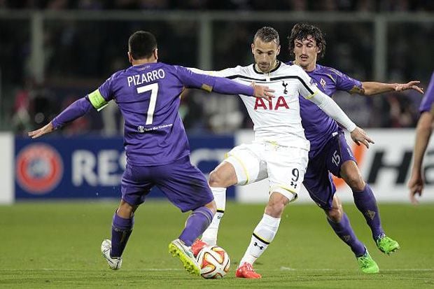 Spurs Redam Tuan Rumah...