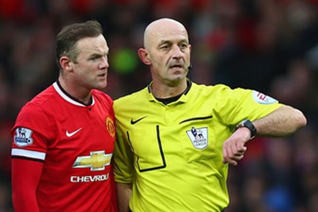 Rooney Desak Kartu Merah...