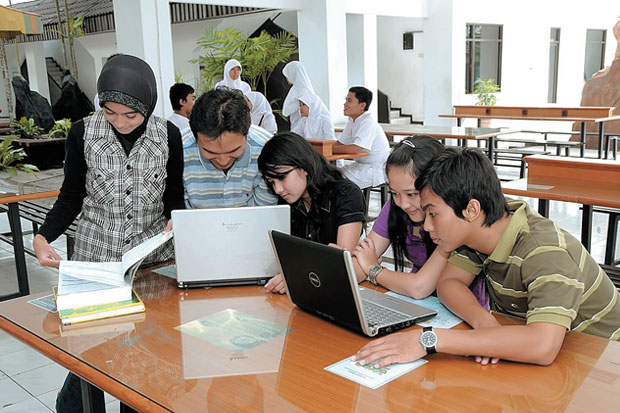 Dosen Dituntut Tingkatkan...