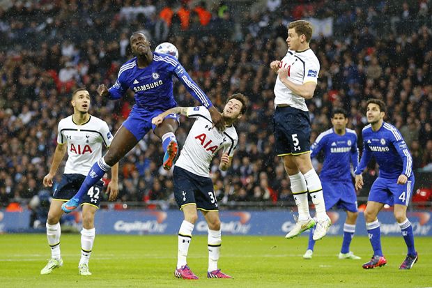 Cahill Sanjung Penampilan...
