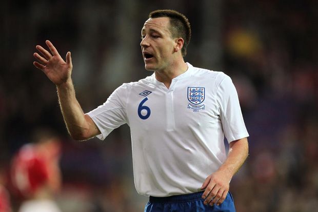 Terry Ogah Kembali Berseragam...
