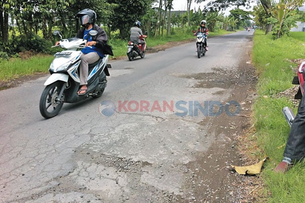 Diperbaiki, Jalan Tasikmadu-Dagen...