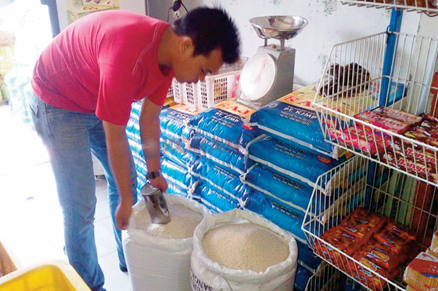 IRT Cemas Harga Beras...