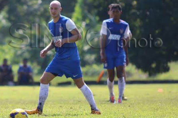 PSM Makassar Menanti...