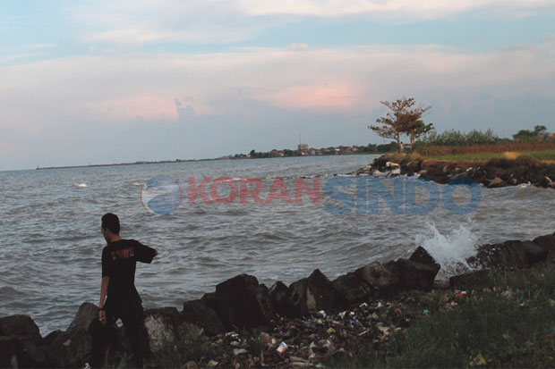 70 Km Pantai Indramayu...