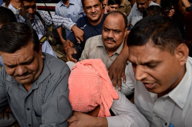 Korban Disalahkan, India...